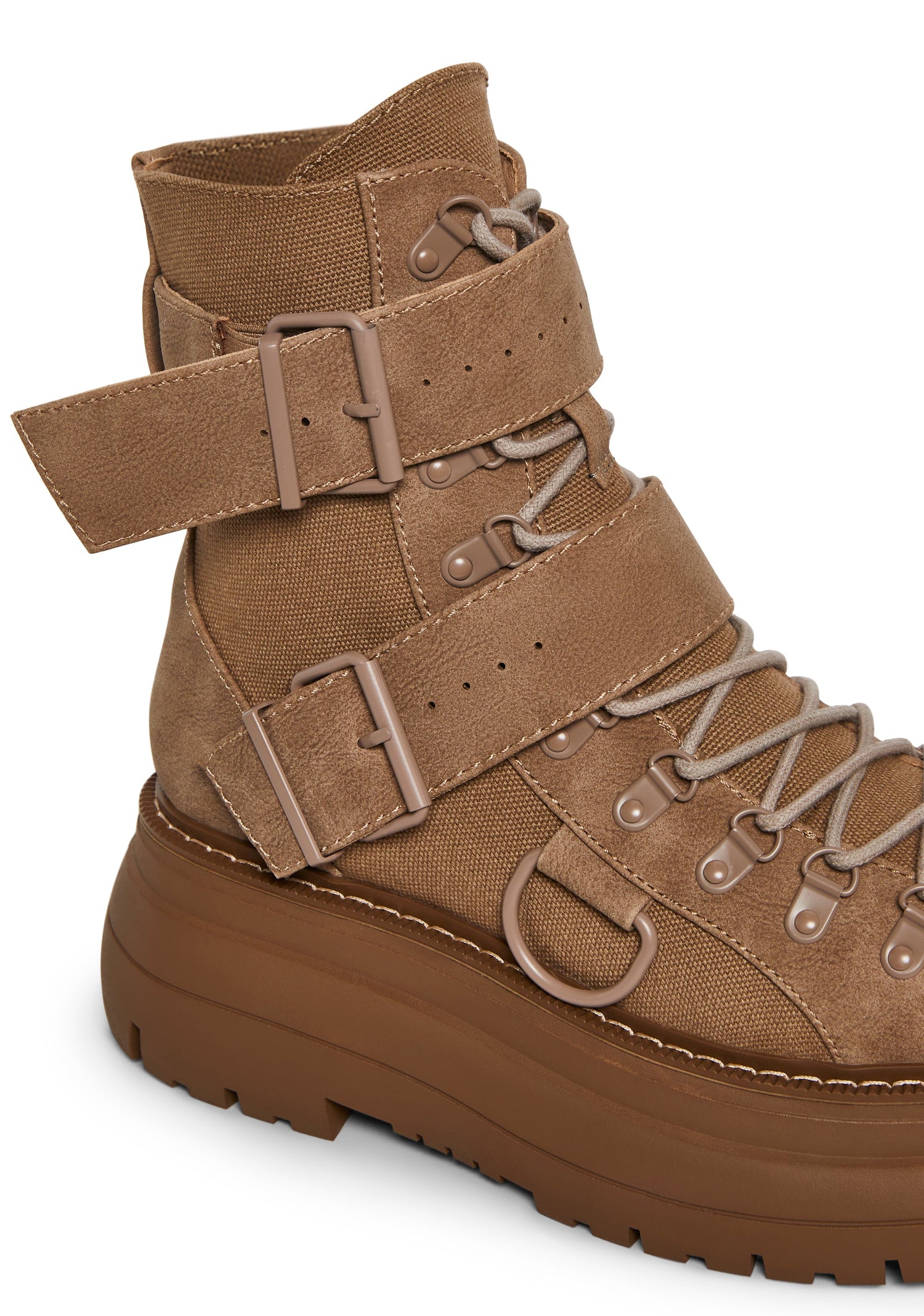 Traitor Combat Boots - Light Brown
