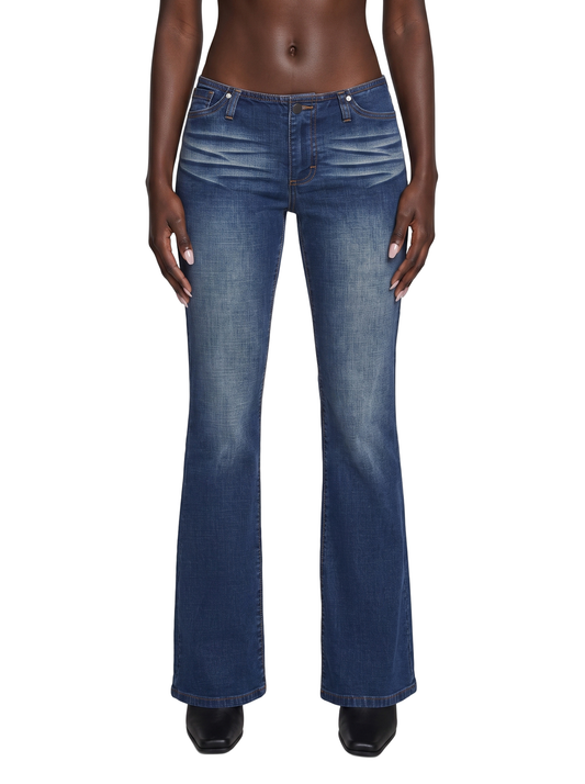 Elle Low Rise Jeans - Light Blue