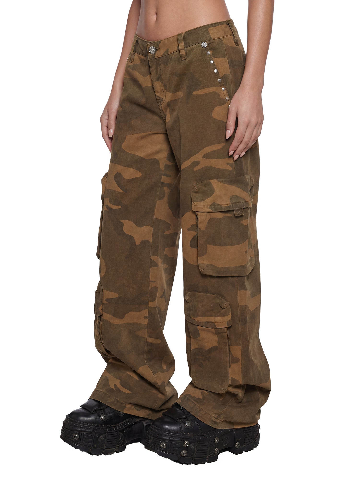 Vesper Studded Camo Cargos 32"