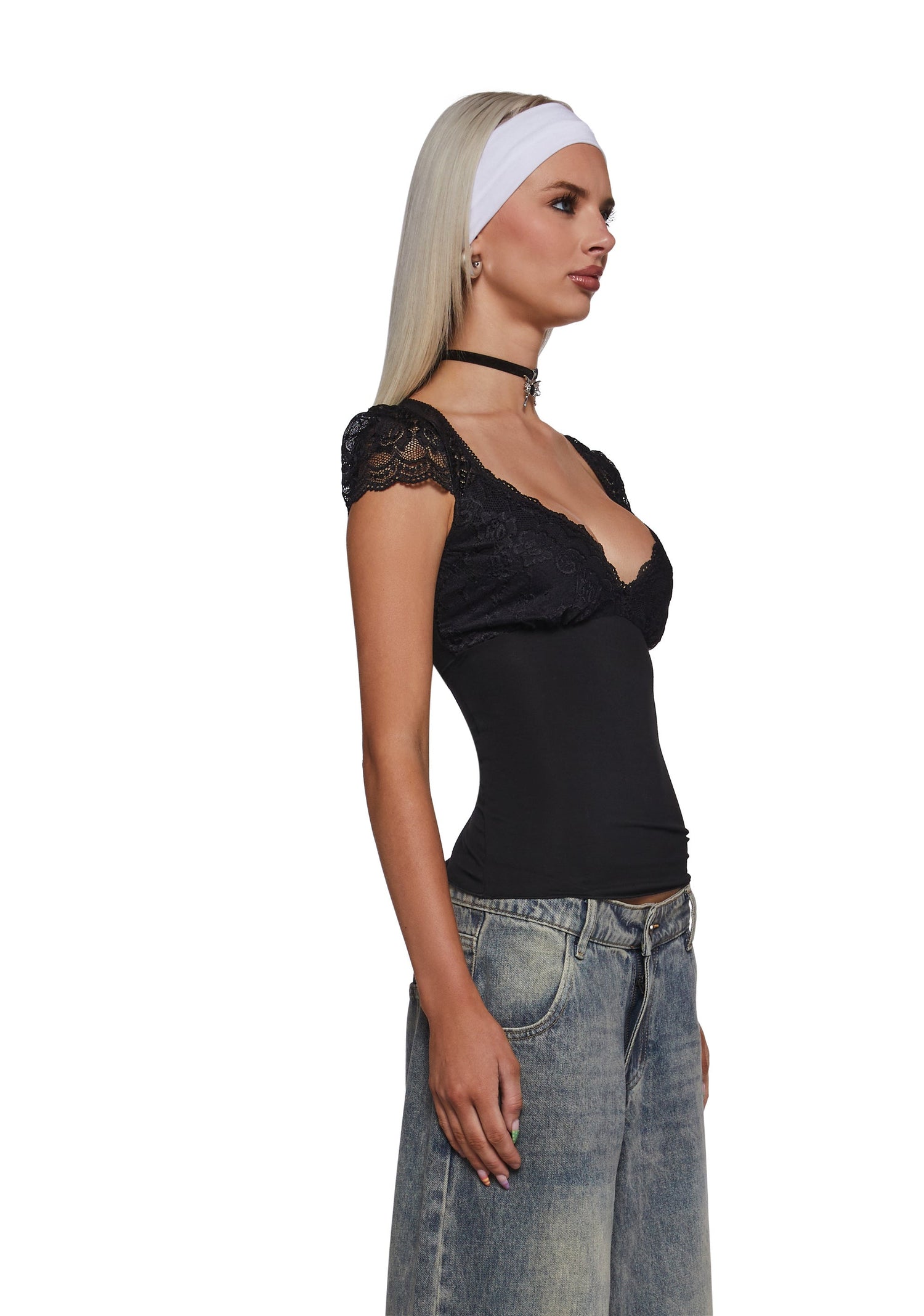 Top Romance Lace Top - Black