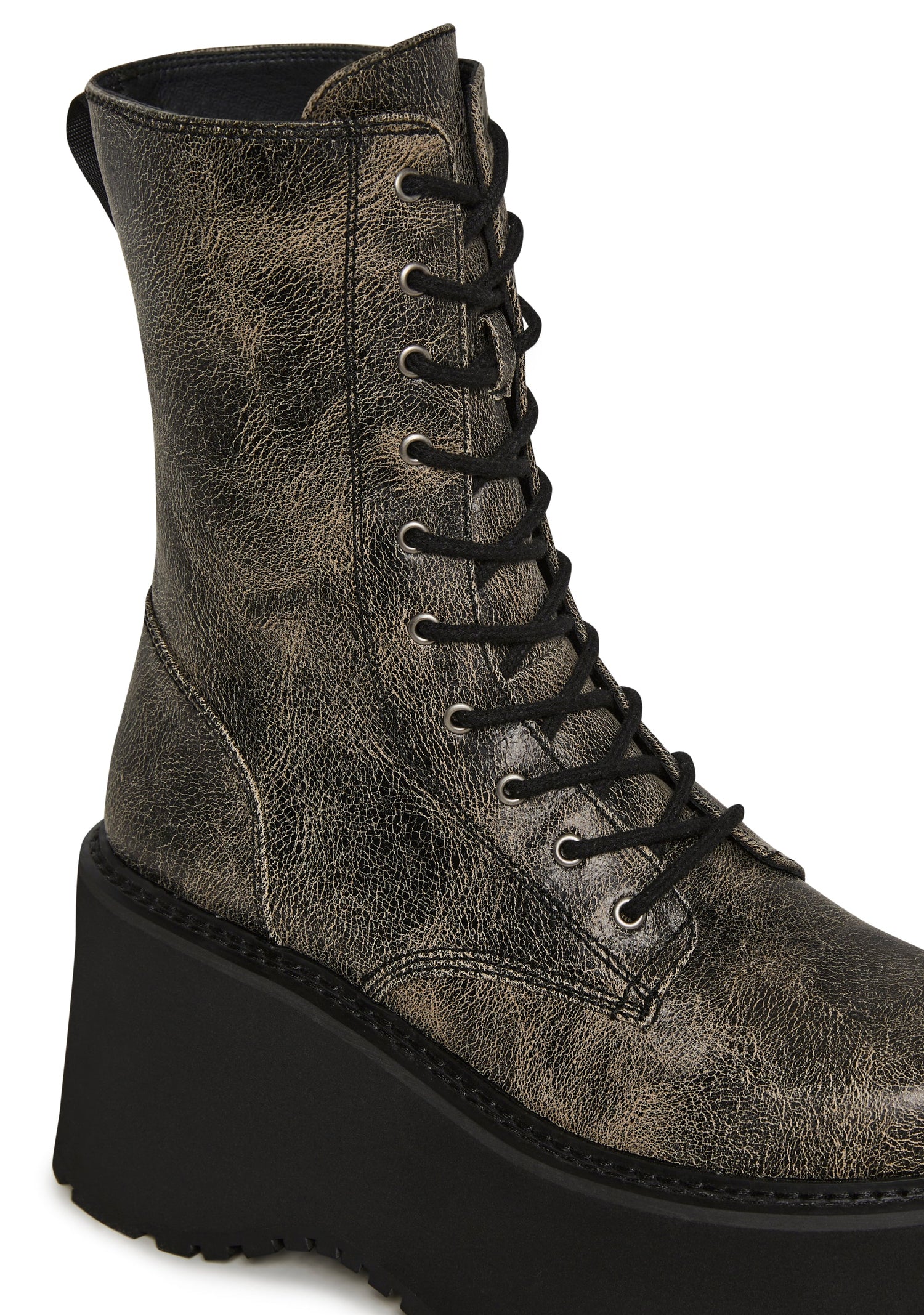 Grunge At Heart Combat Boots - Crackle