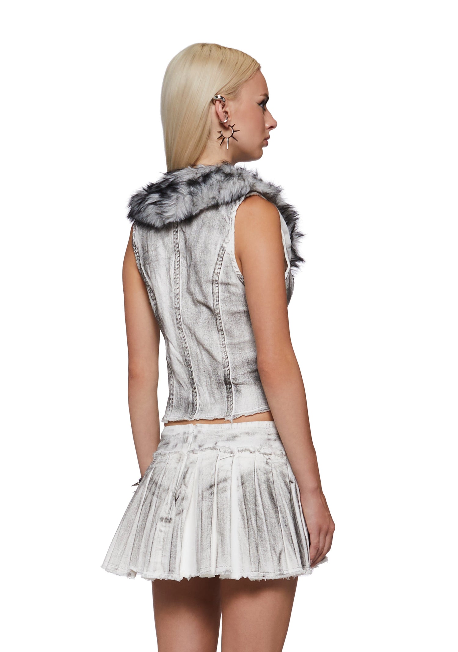 Siren Distressed Vest with Fur