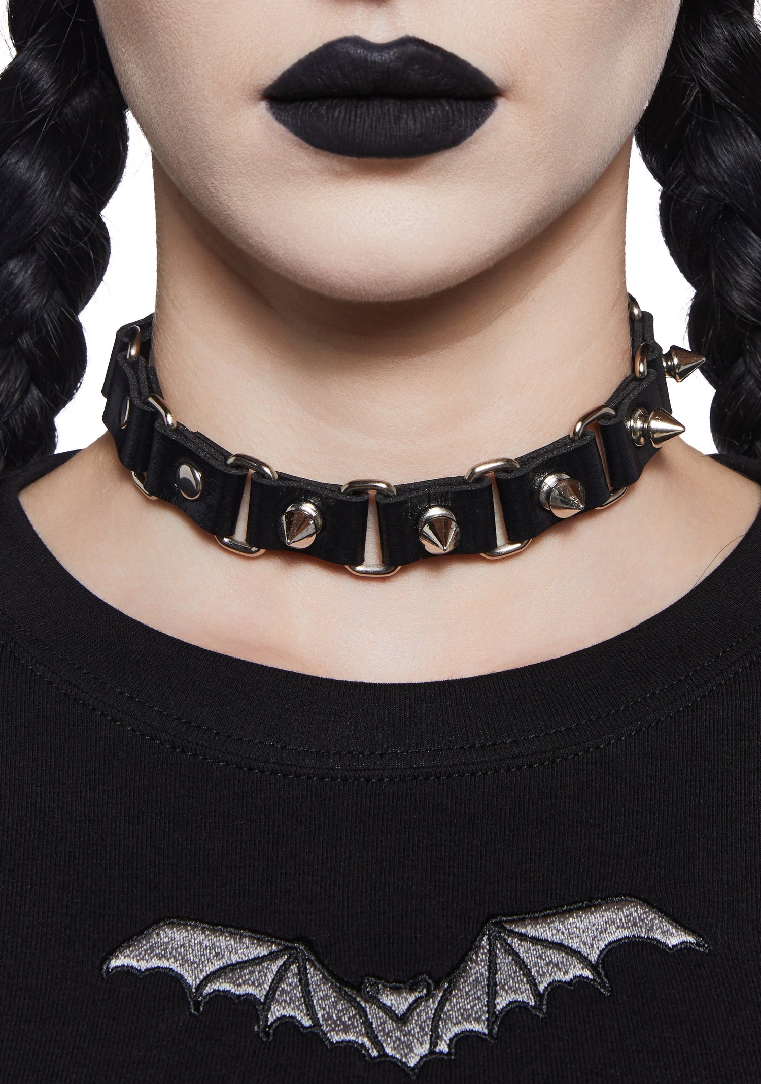Twisted Cheer Spiked Choker - Black