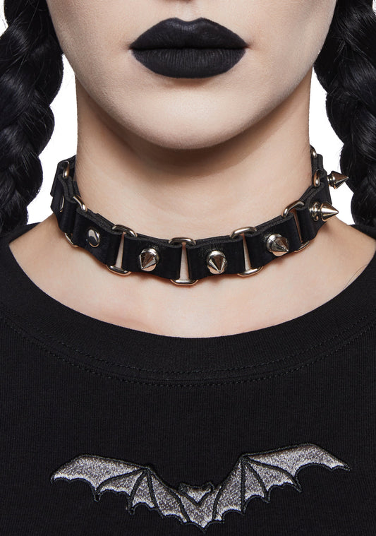 Twisted Cheer Spiked Choker - Black